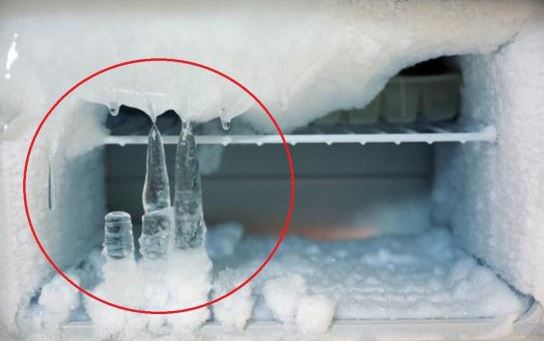 Chỉ cần làm điều này, tủ lạnh nhà bạn sẽ không bao giờ đóng băng, hóa đơn tiền điện giảm một nửa!