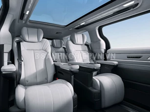 ‘Chuyên cơ mặt đất’ lấy cảm hứng từ máy bay Airbus, công suất 544 mã lực, giá từ 1,1 tỷ đồng, so kè cùng Toyota Alphard