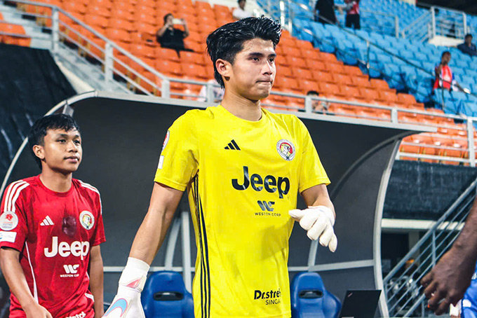 Thủ môn chơi bóng ở nước ngoài thêm cơ hội bắt chính ở U22 Việt Nam