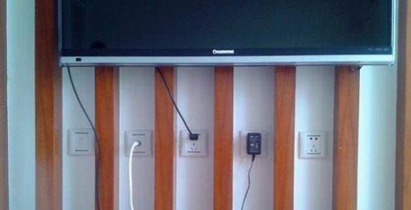 Ba thi&#x1EBF;t b&#x1ECB; &#x111;i&#x1EC7;n n&#xE0;y &#x1EDF; nh&#xE0; khi d&#xF9;ng h&#x1EBF;t ph&#x1EA3;i r&#xFA;t ph&#xED;ch c&#x1EAF;m, kh&#xF4;ng ch&#x1EC9; an to&#xE0;n m&#xE0; c&#xF2;n ti&#x1EBF;t ki&#x1EC7;m r&#x1EA5;t nhi&#x1EC1;u ti&#x1EC1;n &#x111;i&#x1EC7;n h&#xE0;ng th&#xE1;ng