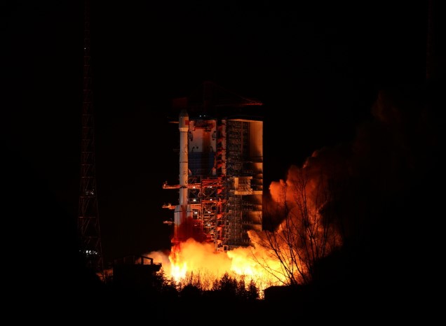 Trung Quốc phóng thành công vệ tinh thử nghiệm công nghệ truyền thông