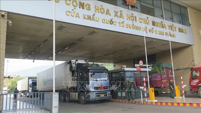 Ngành hải quan cải cách hành chính chống thất thu ngân sách