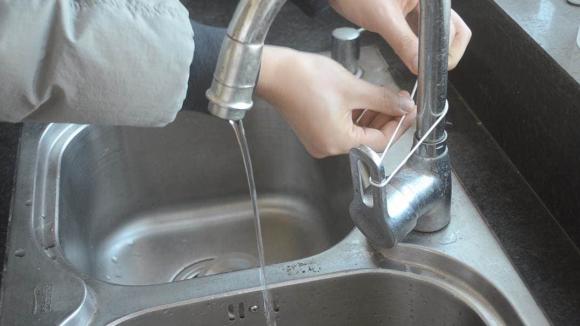 Đừng ném mác quần áo của bạn! Biến rác thải thành 'kho báu' có rất nhiều công dụng, có thể tiết kiệm hàng trăm đô la mỗi năm