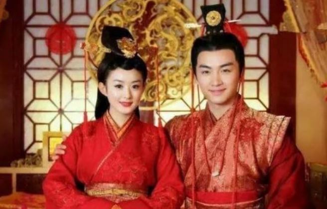 Thời cổ đại có quyền đòi ly hôn hay không? Nếu có thì việc này diễn ra như thế nào để đảm bảo đôi bên đều có quyền lợi?