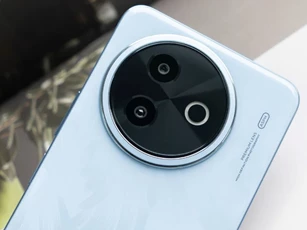 Smartphone thiết kế đẹp, RAM 12 GB, pin 6.500mAh, giá rẻ ‘giật mình’
