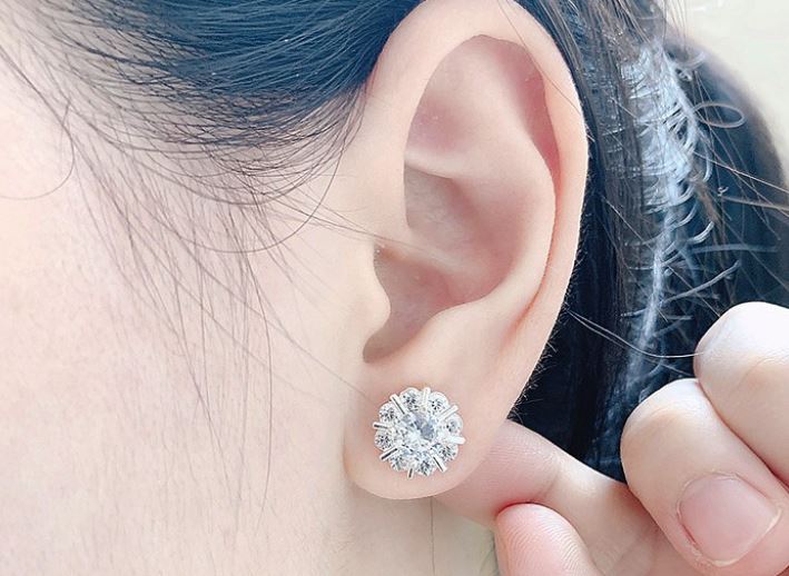 Lý do xưa đến nay phụ nữ thường hay đeo khuyên tai: Không đơn giản chỉ để làm đẹp