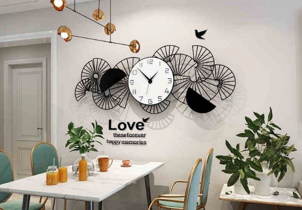 Cẩn trọng khi treo đồng hồ: Hai vị trí tuyệt đối nên tránh trong nhà!