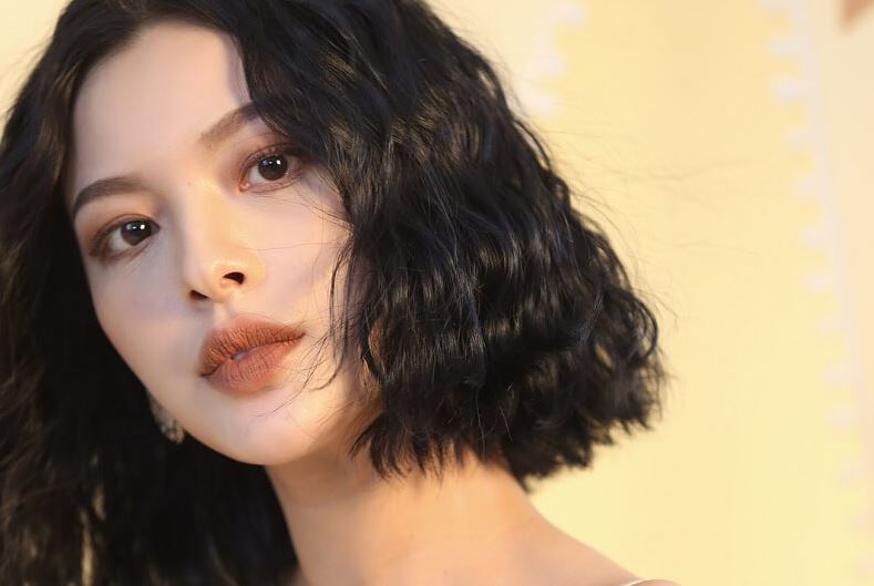 Phụ nữ có tướng đôi môi này không chỉ mất điểm về nhan sắc, mà còn dễ gặp trắc trở trong cuộc sống