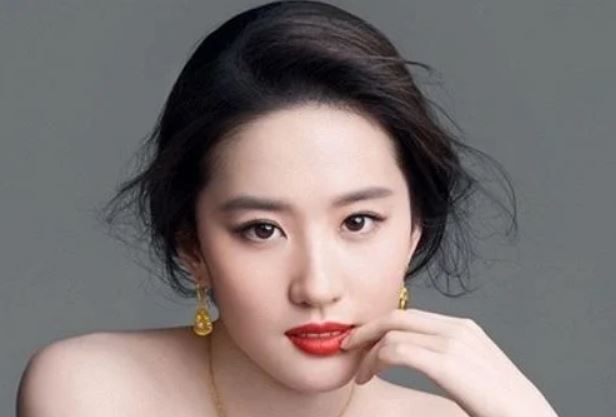 4 kiểu gương mặt vượng tài, sự nghiệp thăng hoa, giàu sang phú quý cả đời