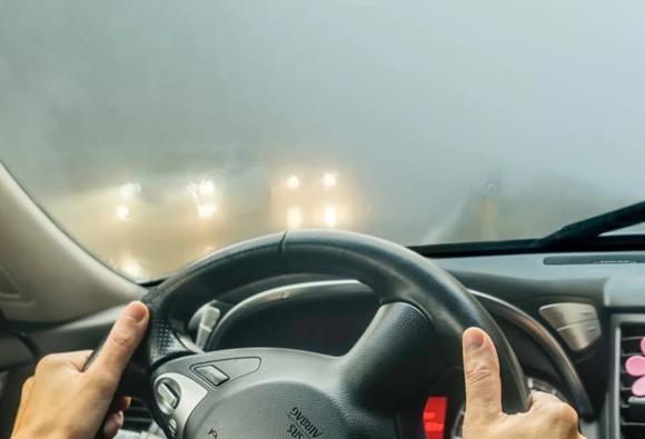 Tài xế lâu năm chỉ 5 mẹo lái xe an toàn trong thời tiết sương mù, mưa phùn