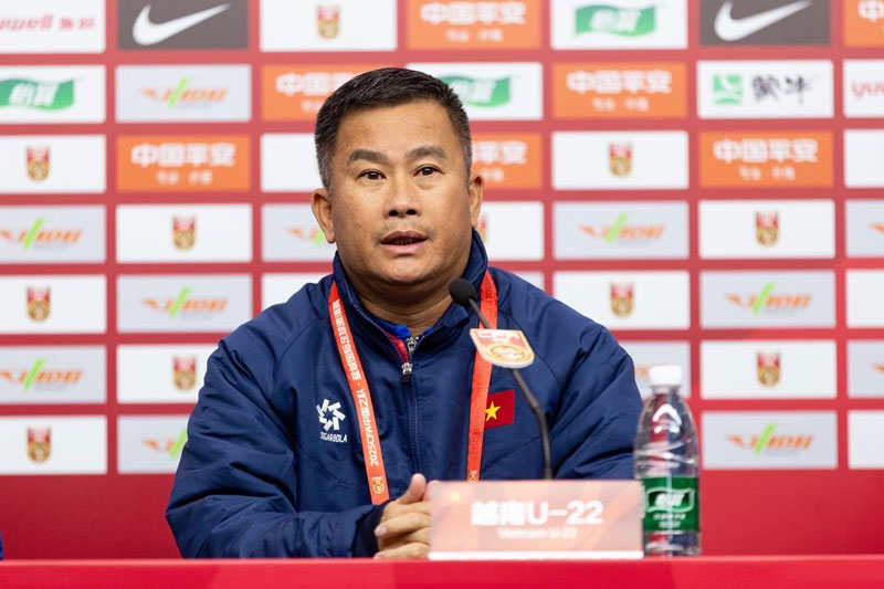 HLV Đinh Hồng Vinh hé lộ mục tiêu của U22 Việt Nam tại giải CFA Team China 2025