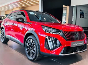 Ngắm Peugeot 2008 2025 vừa ra mắt tại Việt Nam, giá từ 829 triệu đồng, cạnh tranh cùng Toyota Corolla Cross