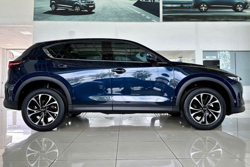 Đi ngược xu thế, Mazda CX-5 tăng giá nhẹ tại Việt Nam