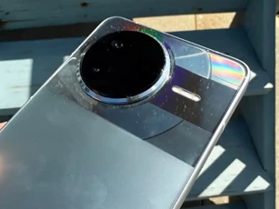 Smartphone gaming cấu hình ‘siêu khủng’, pin 6.000mAh, chống nước, giá 12,77 triệu đồng