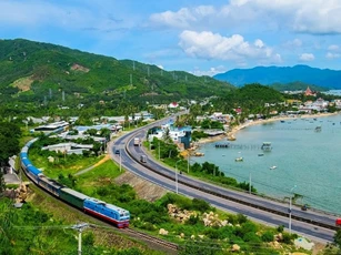 Biến sự chậm rãi của tàu hoả thành sản phẩm du lịch