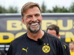 HLV Klopp đàm phán gia nhập Real, Ancelotti cầm quân cho ĐT Brazil?