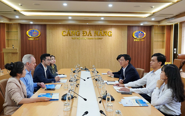 Các tập đoàn UAE tìm cơ hội hợp tác với cảng Đà Nẵng