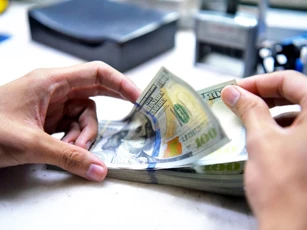 Tỷ giá ngoại tệ ngày 5/4/2025: USD bật tăng mạnh, phục hồi ấn tượng trước EUR và yên Nhật