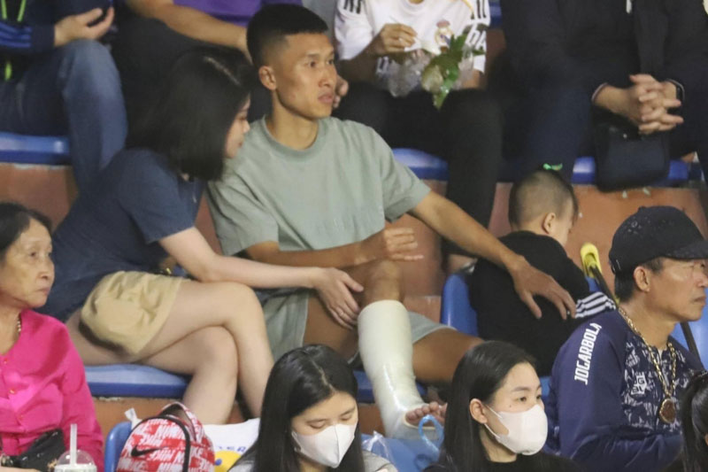 HLV Kim Sang-sik tìm được ‘quân bài tẩy’ thay Doãn Ngọc Tân 