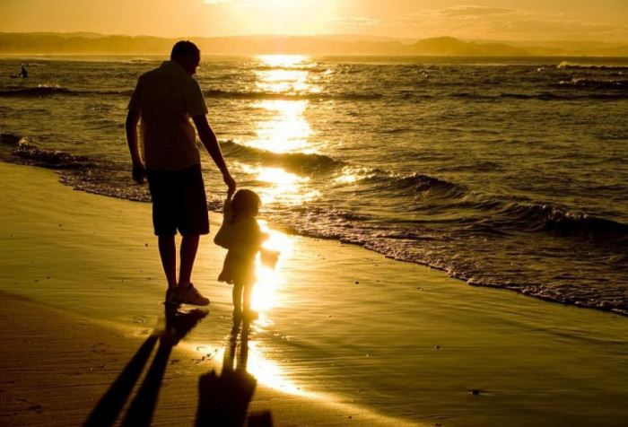 T&#x1EA1;i sao ng&#x1B0;&#x1EDD;i ta l&#x1EA1;i g&#x1ECD;i l&#xE0; &#x27;con g&#xE1;i r&#x1B0;&#x1EE3;u&#x27; m&#xE0; kh&#xF4;ng g&#x1ECD;i &#x27;con trai r&#x1B0;&#x1EE3;u&#x27;? &#x27;B&#xEC;nh r&#x1B0;&#x1EE3;u m&#x1A1; c&#xF3; ngh&#x129;a l&#xE0; g&#xEC;?