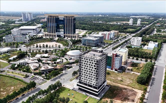 Đột phá chiến lược vì chính quyền gần dân, sát dân, phục vụ nhân dân
