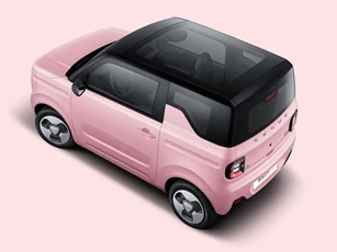 Xe điện mini thiết kế trẻ trung, giúp gia đình che nắng, che mưa, giá nhỉnh hơn Honda SH 350i