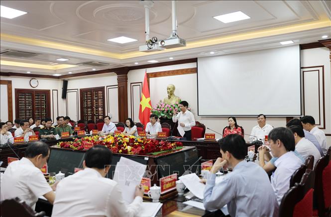 S&#x1EAF;p x&#x1EBF;p &#x111;&#x1A1;n v&#x1ECB; h&#xE0;nh ch&#xED;nh: T&#x1EA1;o kh&#xF4;ng gian ph&#xE1;t tri&#x1EC3;n l&#x1EE3;i th&#x1EBF; t&#x1EEB;ng &#x111;&#x1ECB;a ph&#x1B0;&#x1A1;ng