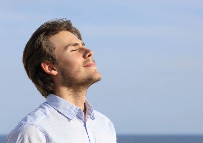 Vì sao không cần để ý, con người vẫn có thể thở đều đặn?