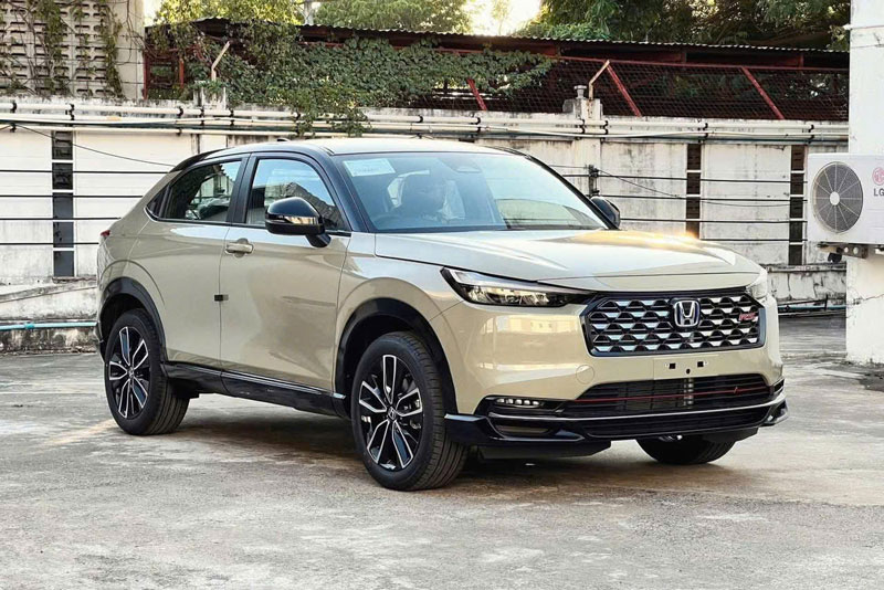 Cận cảnh Honda HR-V 2025 vừa trình làng tại Việt Nam: Giá từ 699 triệu đồng, cạnh tranh với Mitsubishi Xforce, Toyota Corolla Cross 