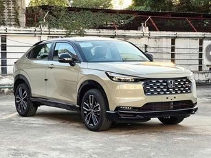 Cận cảnh Honda HR-V 2025 vừa trình làng tại Việt Nam: Giá từ 699 triệu đồng, cạnh tranh với Mitsubishi Xforce, Toyota Corolla Cross