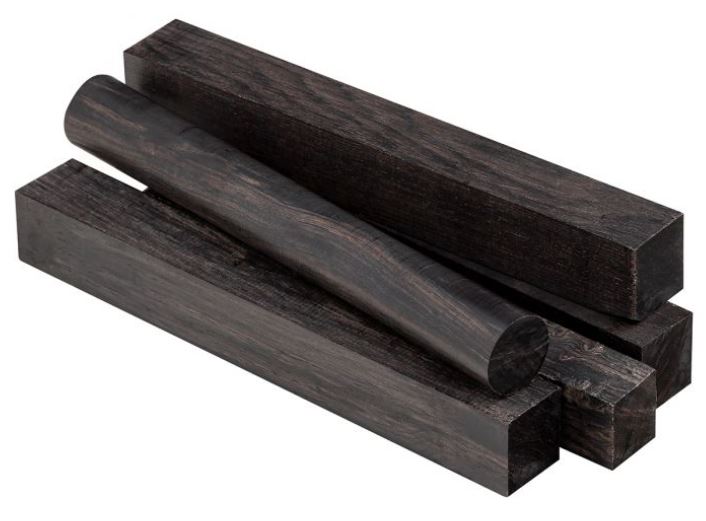 Đây là loại gỗ đắt nhất nhì thế giới, cực kỳ quý hiếm, được ví là vàng đen