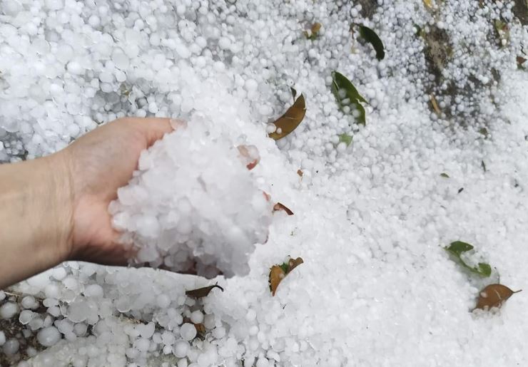 Mưa đá: Hiện tượng thời tiết dữ dội từ bầu trời