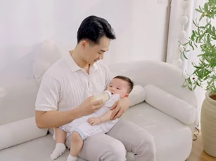 Nhãn hàng mẹ và bé AOI thay đổi nhận thức xã hội về vai trò nuôi dạy con