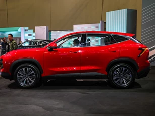 SUV cùng phân khúc với Mazda CX-5, Honda CR-V, thiết kế sang chảnh, giá ngang Mitsubishi Xforce