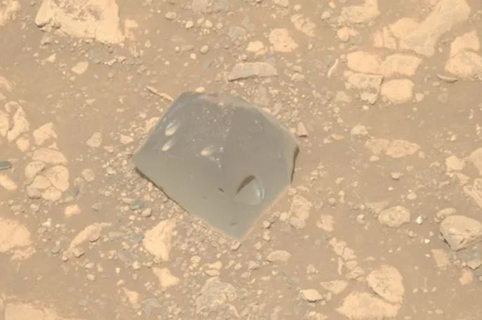 NASA phát hiện "Hộp sọ" kỳ lạ trên sao Hỏa, bí ẩn địa chất thách thức các nhà khoa học