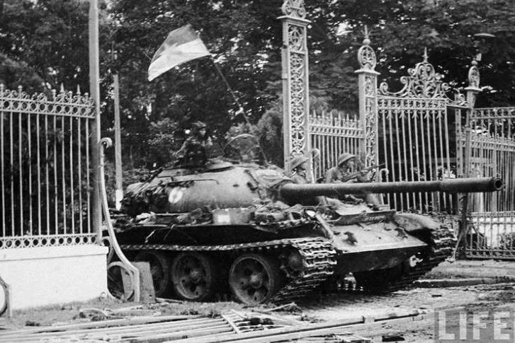 Chân dung Trung úy lái xe tăng Type-59 mang số hiệu 390 húc đổ cổng Dinh Độc Lập ngày 30/4/1975