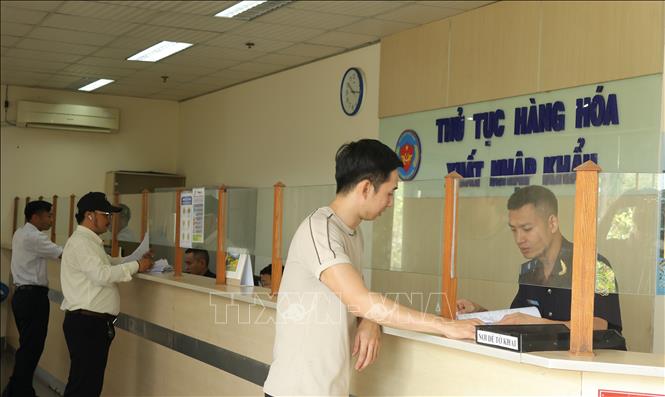 Hiện đại hoá ngành hải quan - Bài 1: Ứng dụng công nghệ quản lý, giám sát