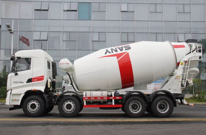 Vì sao bồn bê tông phải quay liên tục khi vận chuyển?