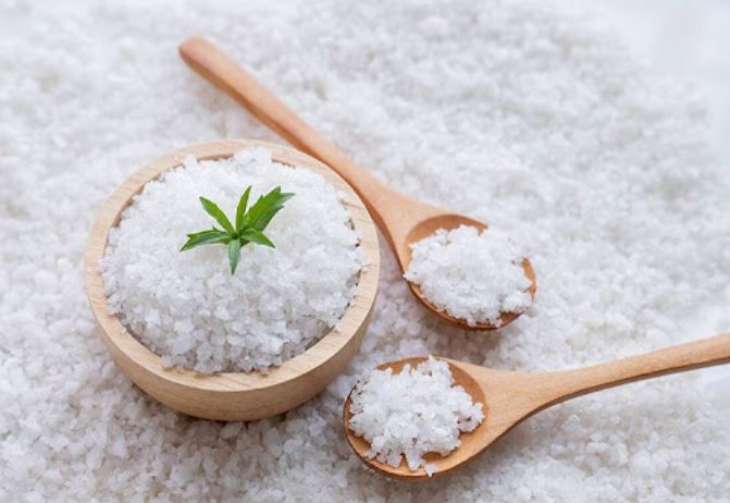 Chuyện gì xảy ra với cơ thể nếu bạn ngừng ăn muối hoàn toàn?