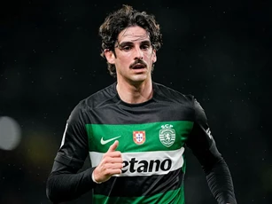 Arsenal quyết giành cựu sao Barca với Man Utd và Man City