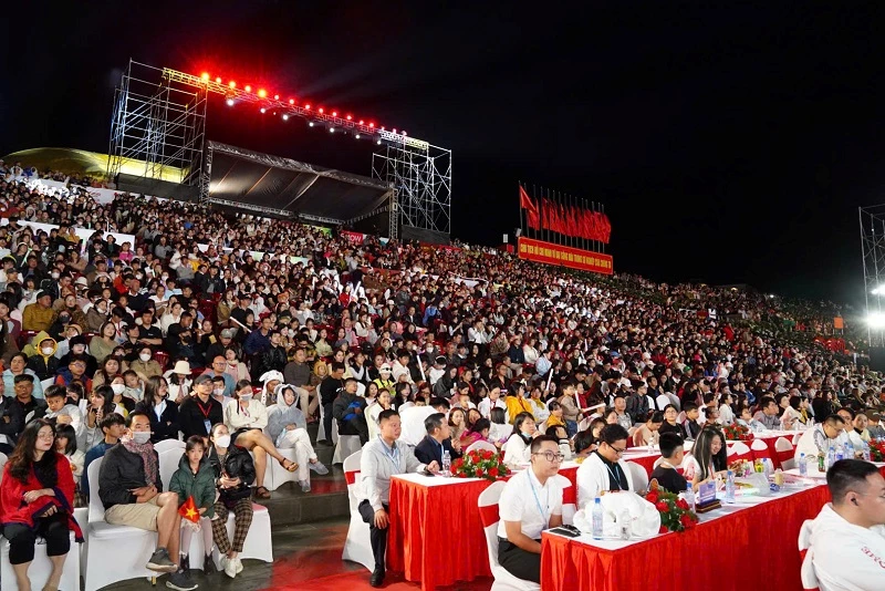 Người dân, du khách "đại tiệc" vuc điệu và âm nhạc tại   Dalat Best Dance Crew 2025 – Hoa Sen Home International Cup