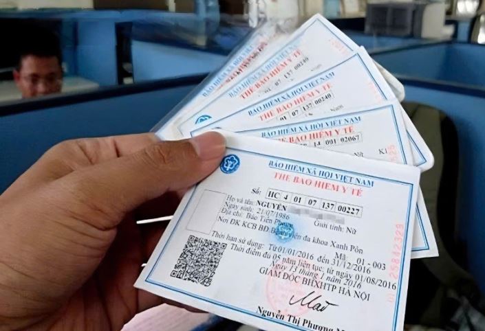 Người dân cần lưu ý: Từ ngày 1/6/2025, chỉ cấp thẻ BHYT giấy cho 3 trường hợp đặc biệt