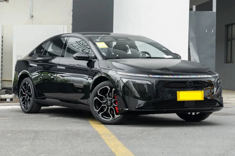 Nissan N7 2025.