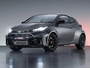 Xe hatchback Toyota dài chưa tới 4 mét, công suất 296 mã lực, thiết kế thể thao, giá cao ngất ngưởng