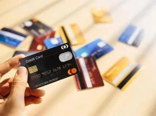 Rất nhiều người có thói quen lưu thứ này trong điện thoại, cẩn thận lộ hết thông tin lại thêm nguy cơ mất sạch tiền
