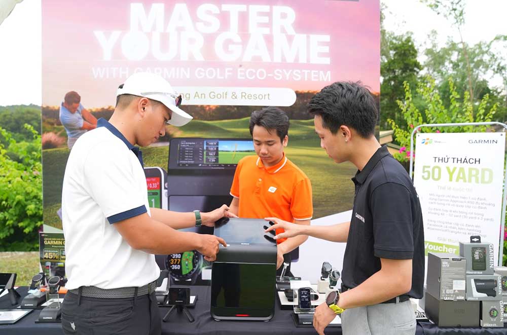 Trải nghiệm golf công nghệ cao cùng Garmin