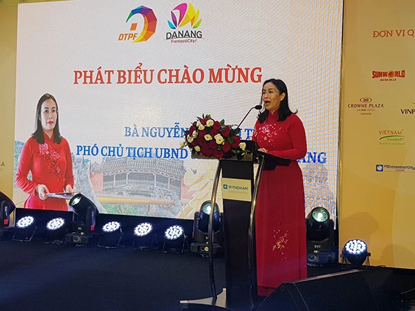 Phó Chủ tịch UBND TP Đà Nẵng Nguyễn Thị Anh Thi phát biểu tại hội thảo. Phó Chủ tịch UBND TP Đà Nẵng Nguyễn Thị Anh Thi phát biểu tại hội thảo.