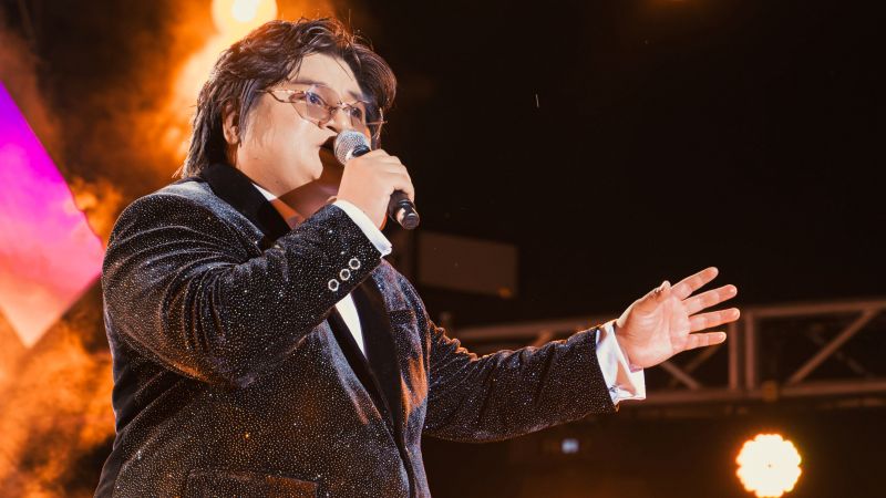 Ca sĩ Ôn Vĩnh Quang vẫn giữ trọn cảm xúc da diết khi hát nhạc Trịnh Công Sơn