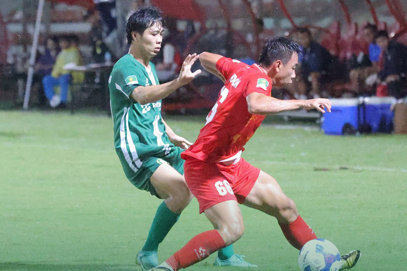 C&#xF4;ng Ph&#x1B0;&#x1EE3;ng &#x111;&#x1B0;&#x1EE3;c HLV ti&#x1EBF;n c&#x1EED; tr&#x1EDF; l&#x1EA1;i &#x111;&#x1ED9;i tuy&#x1EC3;n Vi&#x1EC7;t Nam, s&#x1EB5;n s&#xE0;ng ch&#x1EDD; l&#x1EC7;nh t&#x1EEB; HLV Kim Sang-sik