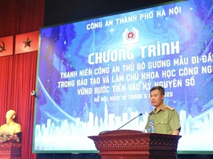 Thanh niên Công an Thủ đô gương mẫu đi đầu trong đào tạo, làm chủ khoa học công nghệ